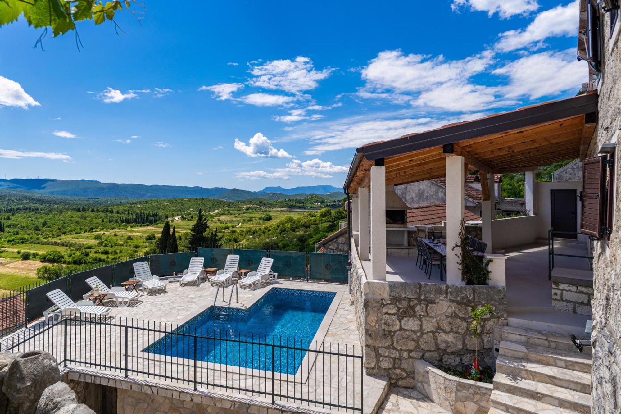 Private Pool Villa - Meditteranean Peace Слано Екстериор снимка