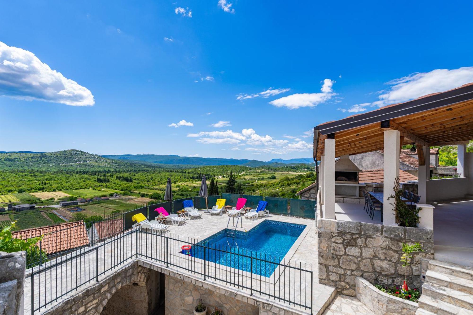 Private Pool Villa - Meditteranean Peace Слано Екстериор снимка